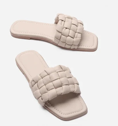 Comfortable Flat-Bottom Fashion Sandals and Slippers