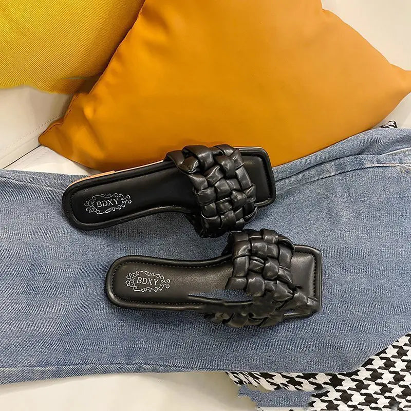 Comfortable Flat-Bottom Fashion Sandals and Slippers