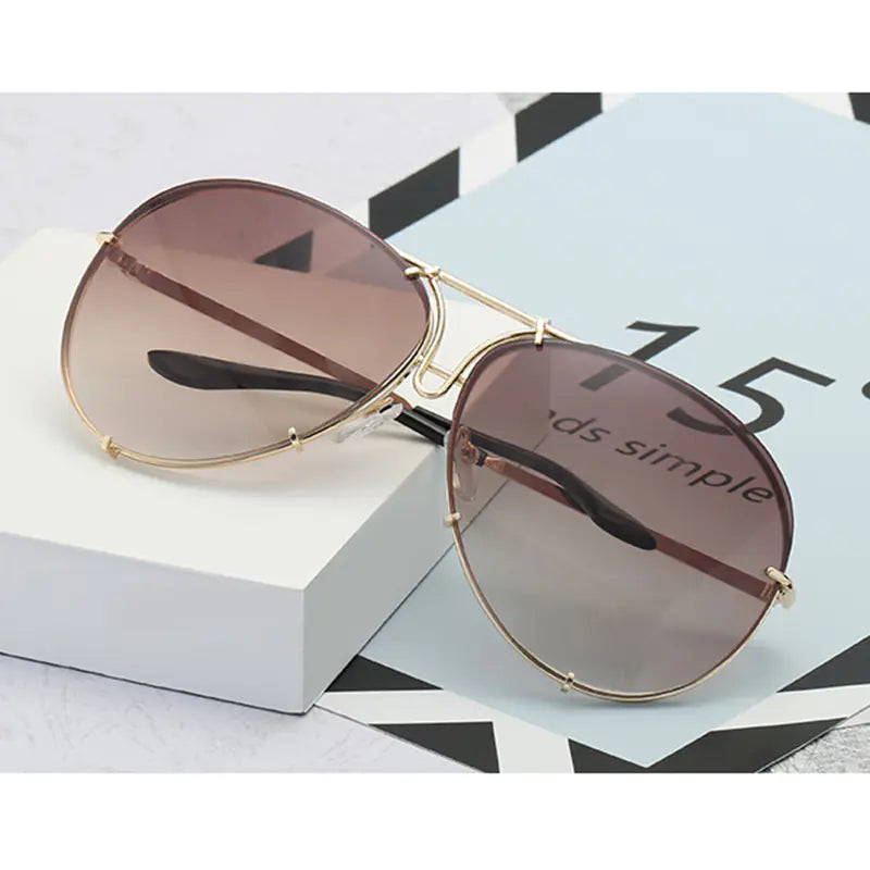 Retro Oversized Sunglasses