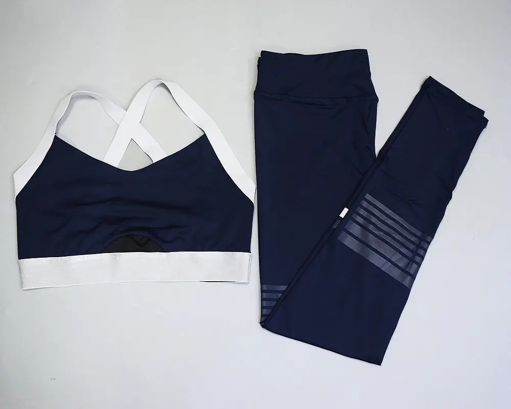 Seamless Yoga Set with Sports Bra and High Waist Leggings