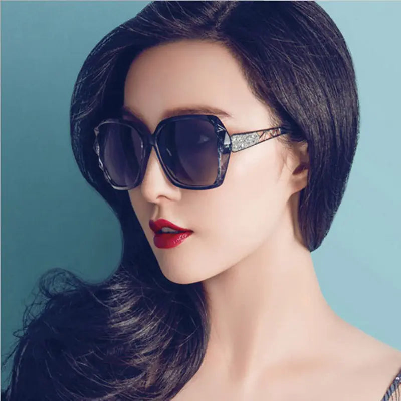 Retro Oversized Sunglasses