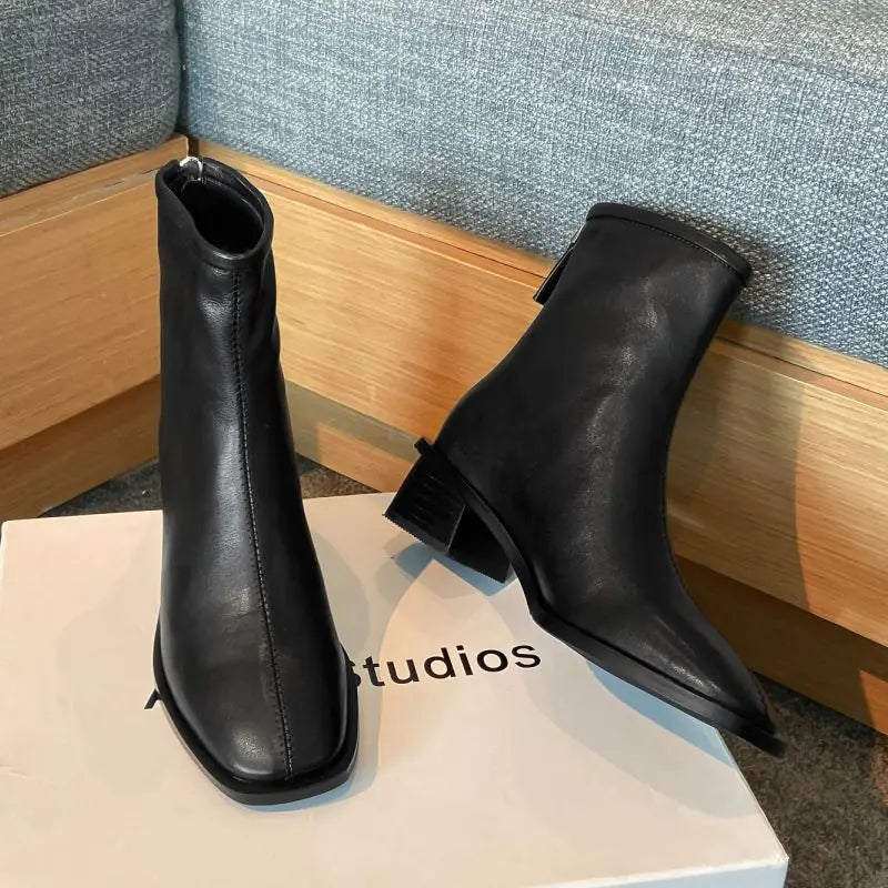 Retro Thick Heel Leather Chelsea Boots