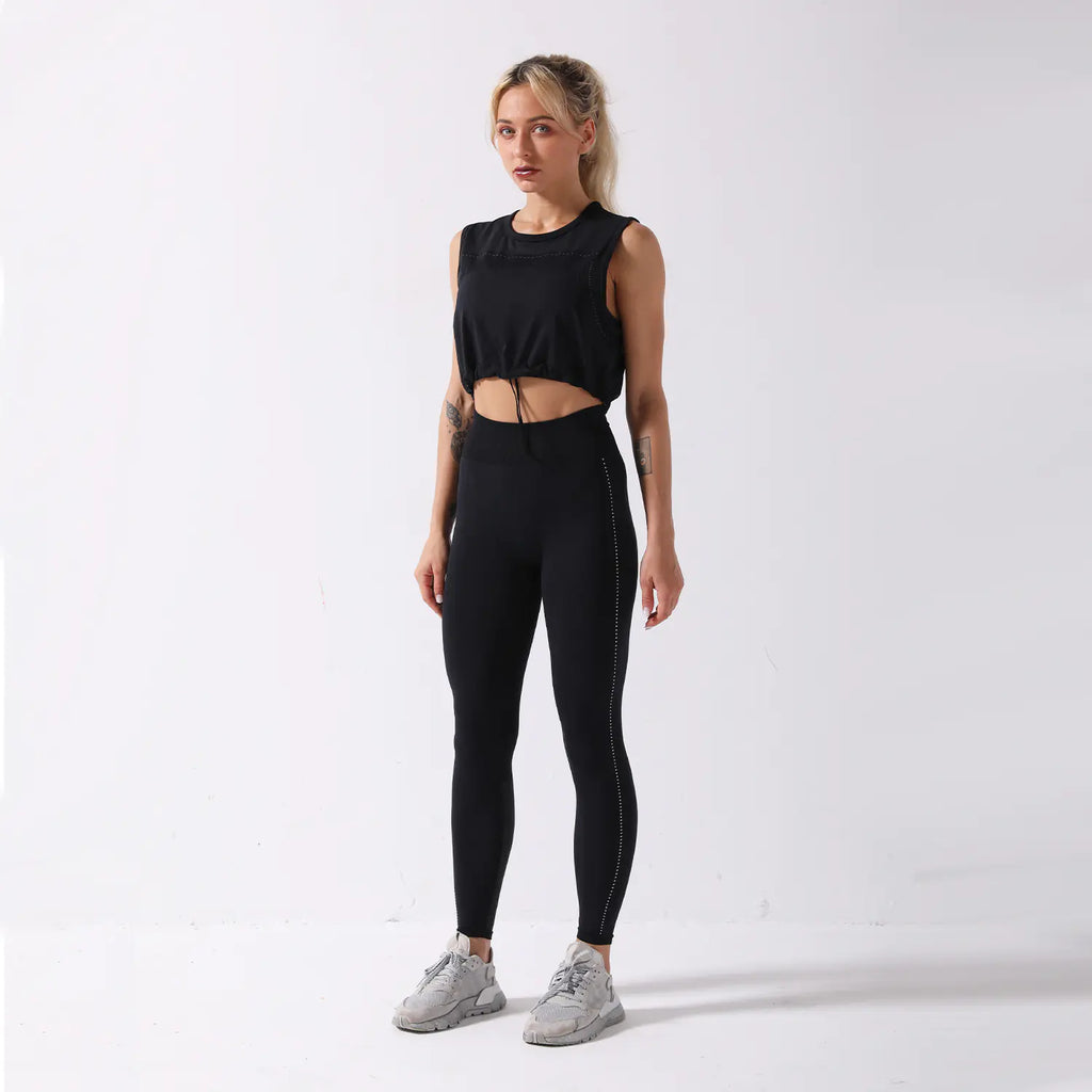 Seamless Yoga Set with Sleeveless Top and Leggings