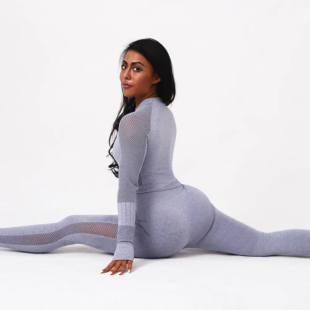 Seamless Long Sleeve Yoga Set with High-Waist Leggings